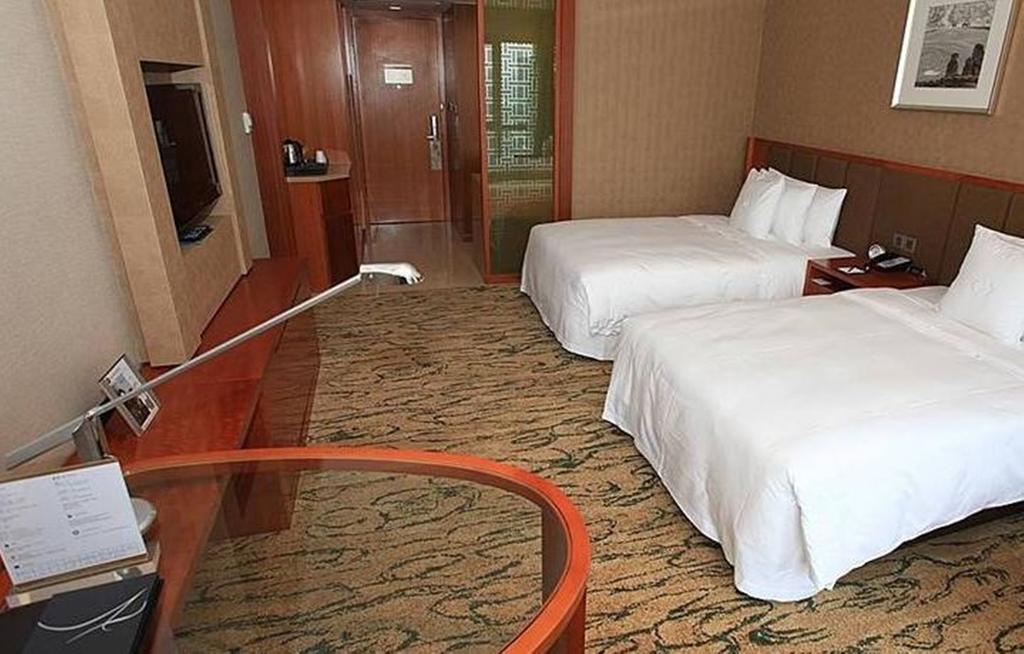Gloria Grand Hotel Wuxi Wuxi  Buitenkant foto