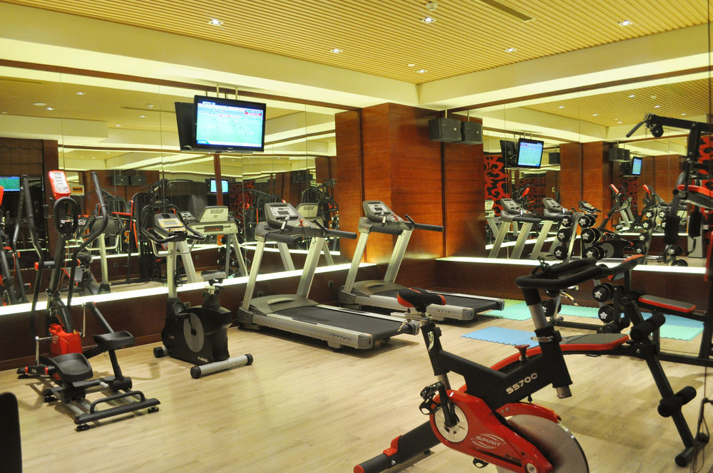 Gloria Grand Hotel Wuxi Wuxi  Buitenkant foto