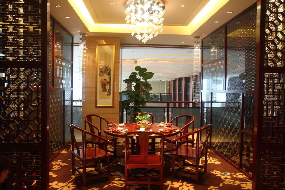 Gloria Grand Hotel Wuxi Wuxi  Buitenkant foto