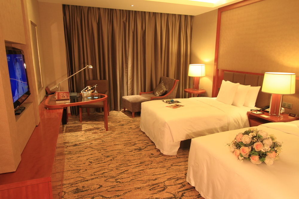 Gloria Grand Hotel Wuxi Wuxi  Buitenkant foto